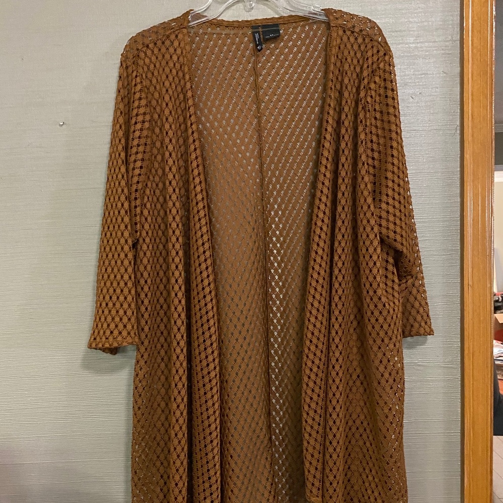 women's 2X crocheted cardigan, 3 qtr length sleeve